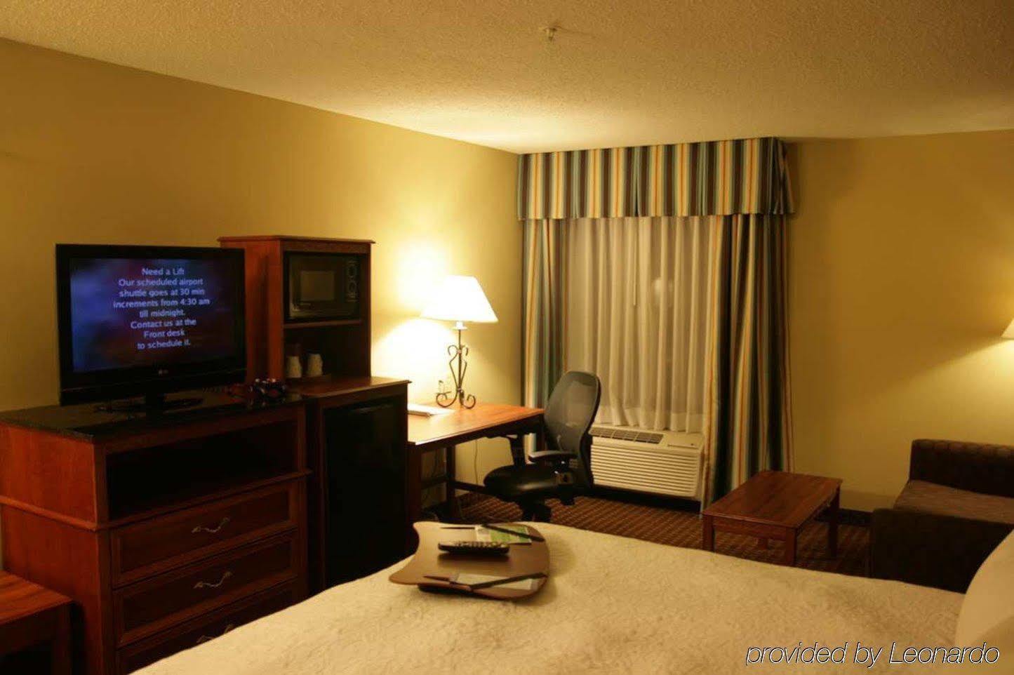 Hebron Hampton Inn Cincinnati Airport-North מראה חיצוני תמונה